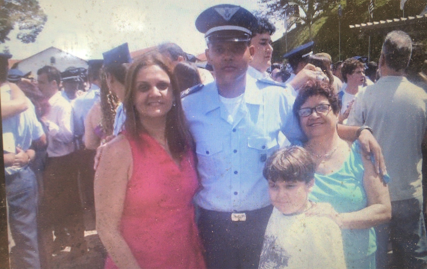 Diogo aos 18 anos, aprovado na Aeronáutica em 2010
